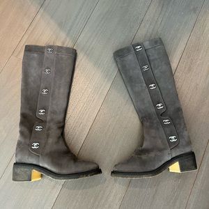 Chanel Boots (US 8 1/2)